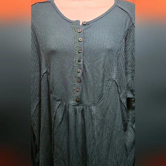 Free People women's green/teal Button-Up waffle Top szM - Picture 5 of 8